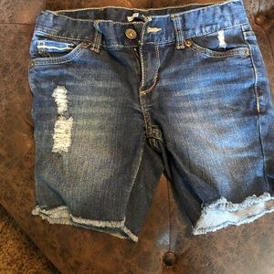 Levi’s Shorts - Girls